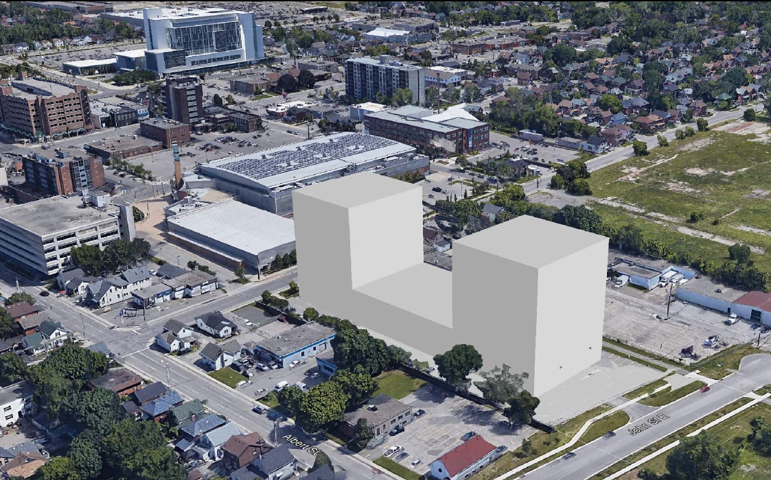 71 Bruce St, Oshawa, ON for sale Primary Photo- Image 1 of 1