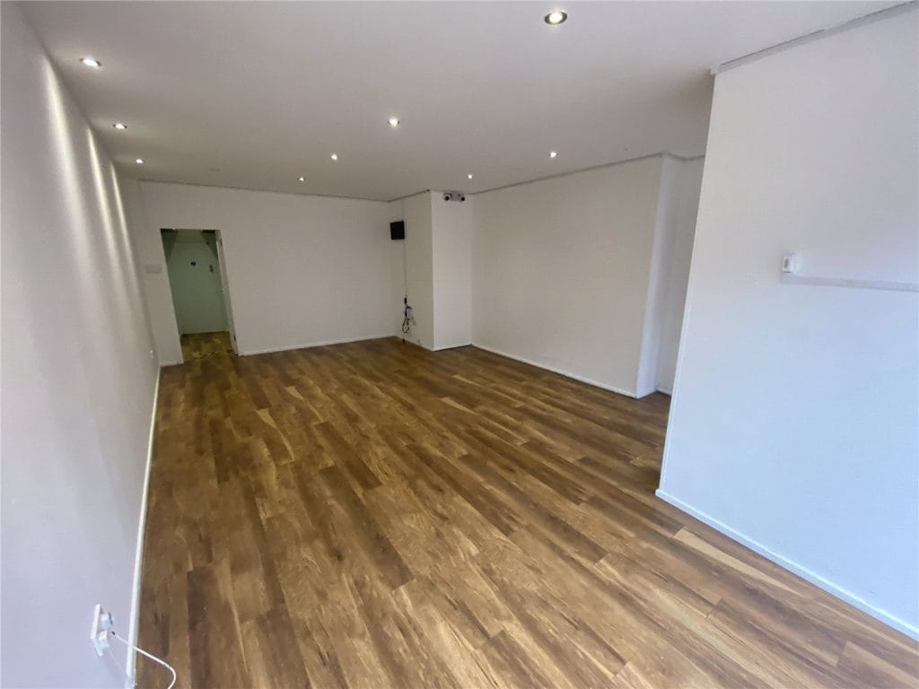 48 Kirkgate, Wakefield for lease Interior Photo- Image 1 of 6