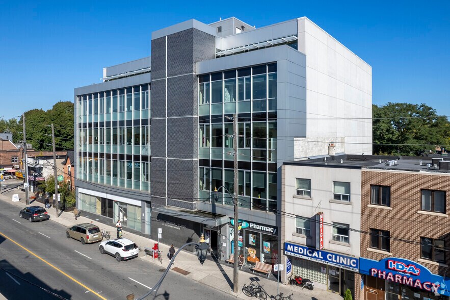 807 Broadview Ave, Toronto, ON for lease - Building Photo - Image 2 of 4
