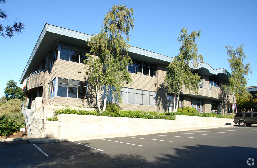 2520 Camino Diablo, Walnut Creek, CA for lease - Building Photo - Image 3 of 5