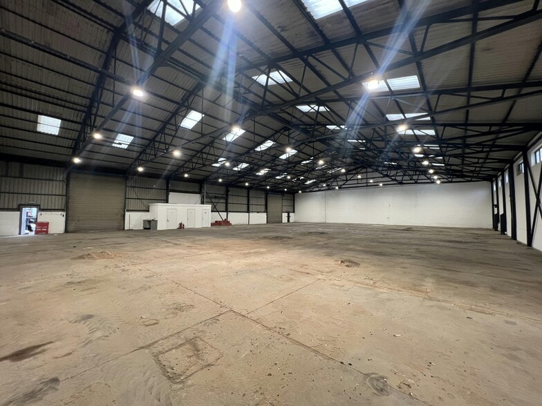 Stephenson St, Wallsend for lease - Building Photo - Image 3 of 7