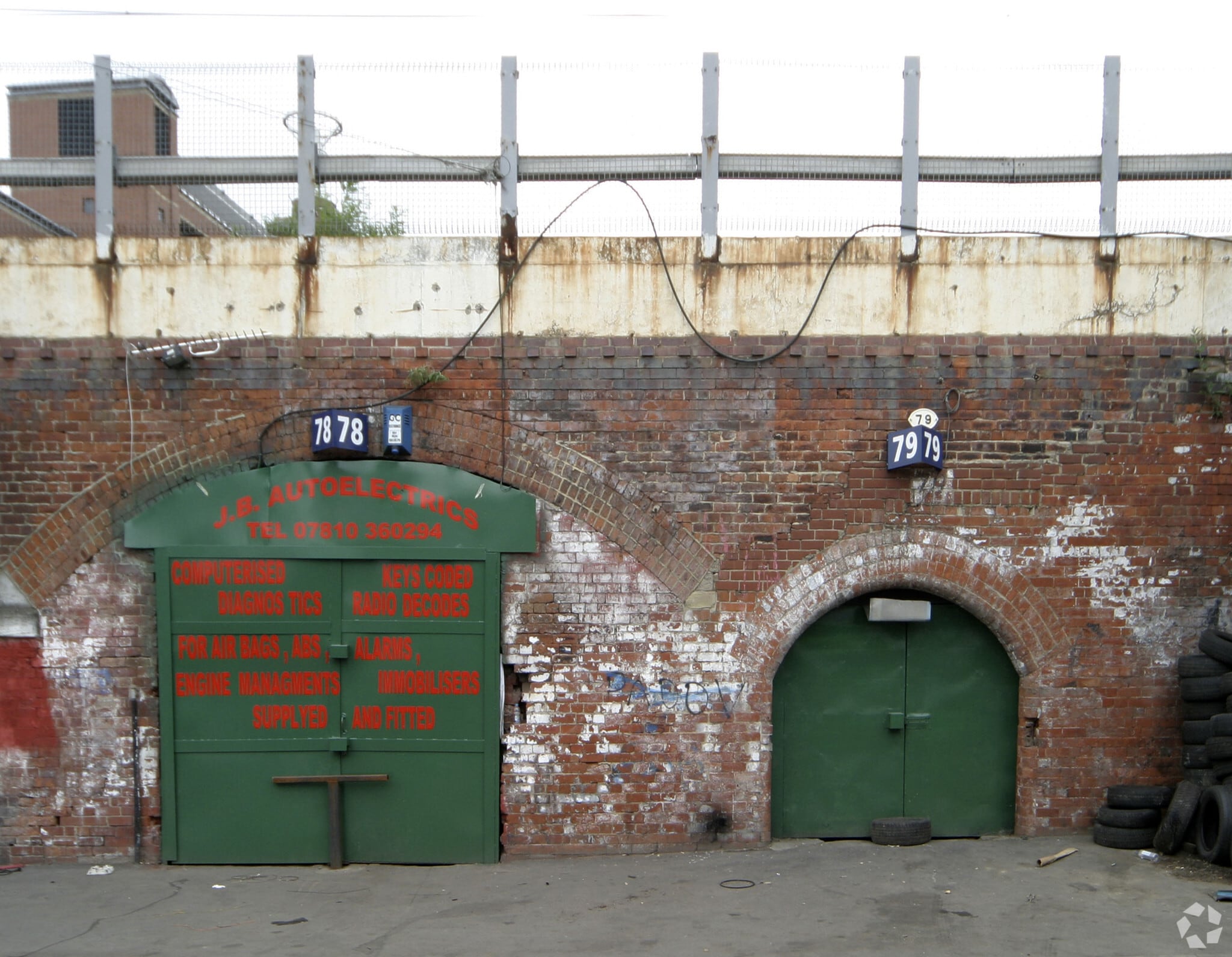 Railway St, Leeds for lease Primary Photo- Image 1 of 2