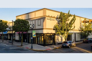 More details for 435-437 Broadway, Bayonne, NJ - Retail for Lease