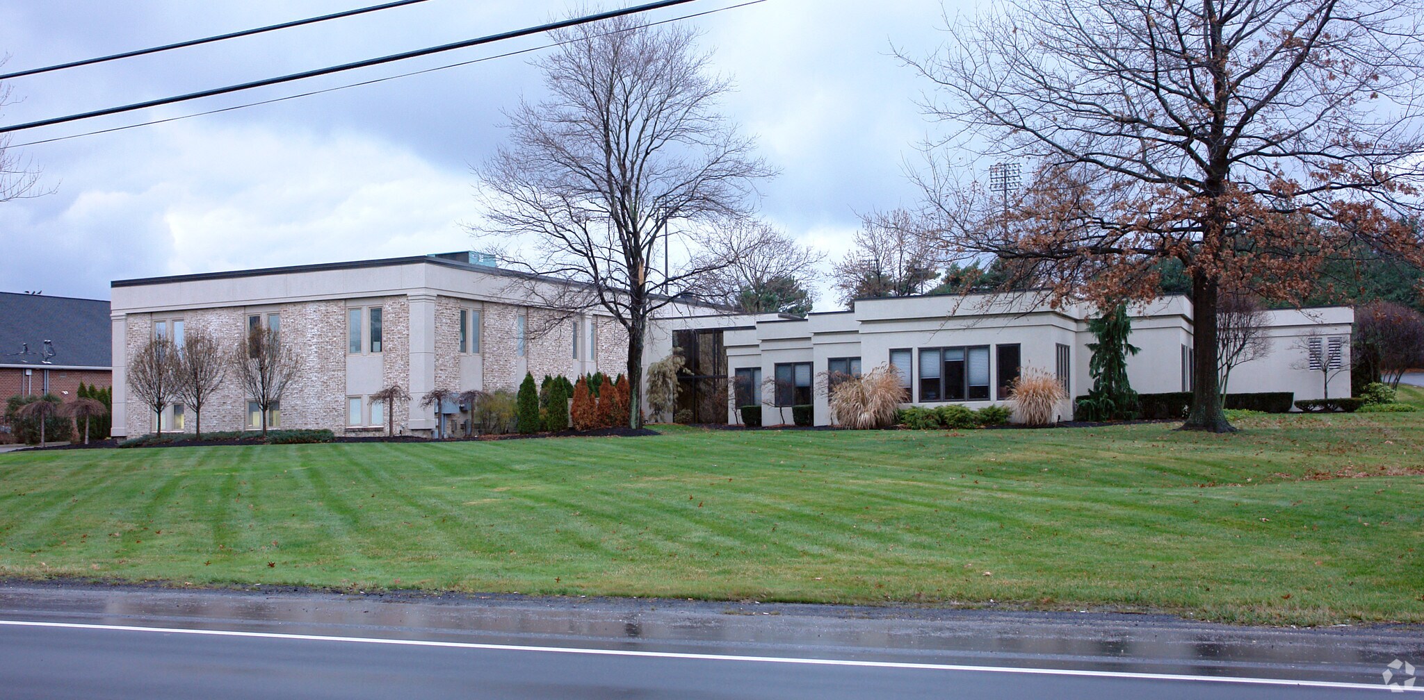 7676 Market St, Youngstown, OH for sale Primary Photo- Image 1 of 1