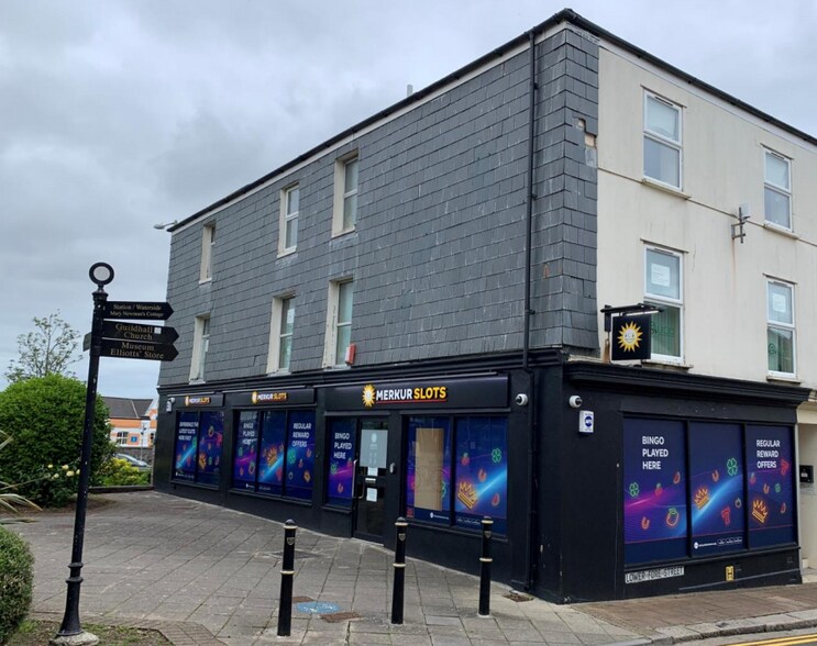 15 Lower Fore St, Saltash, PL12 6JQ