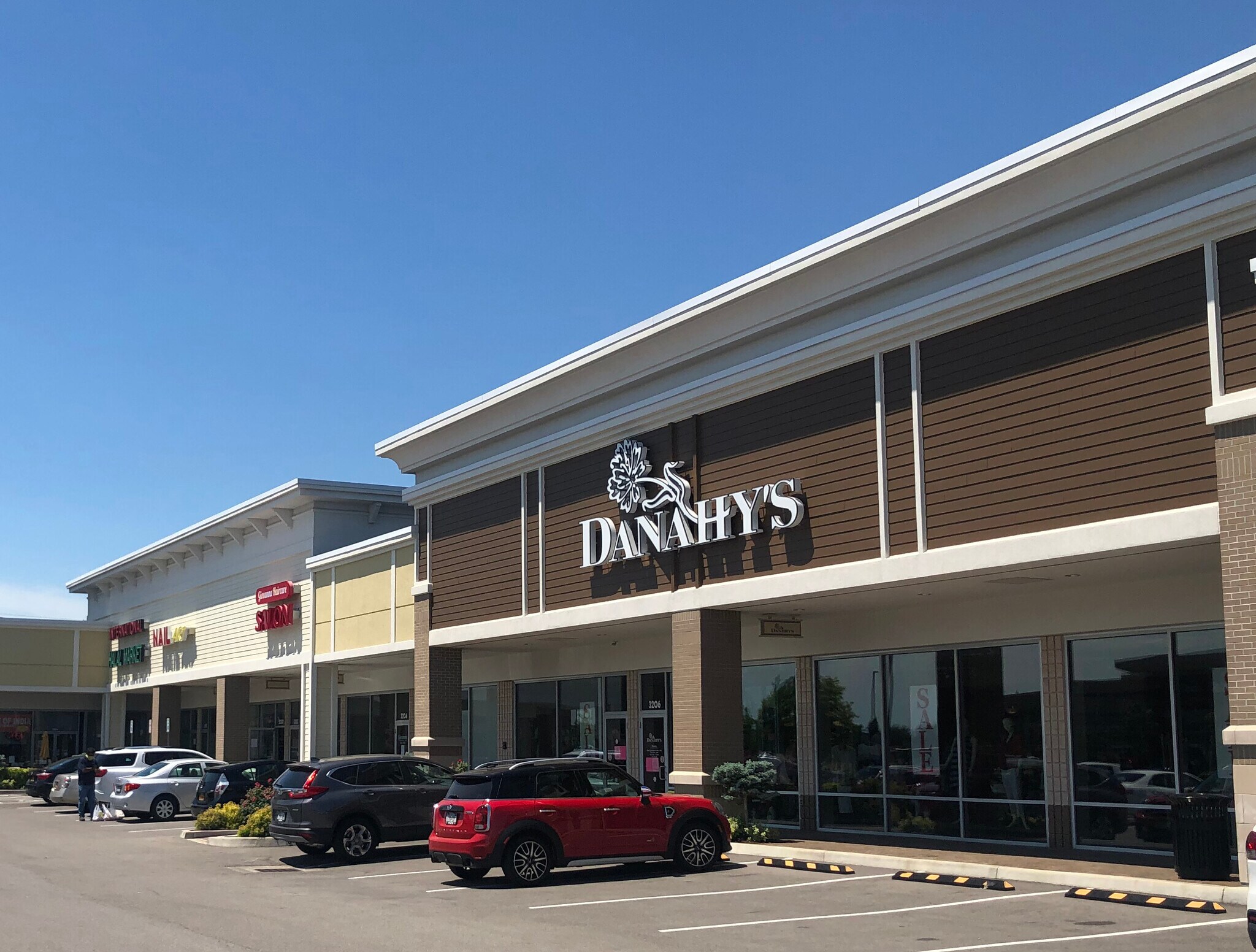 31863218 Sheridan Dr, Amherst, NY 14226 Piccadilly Plaza