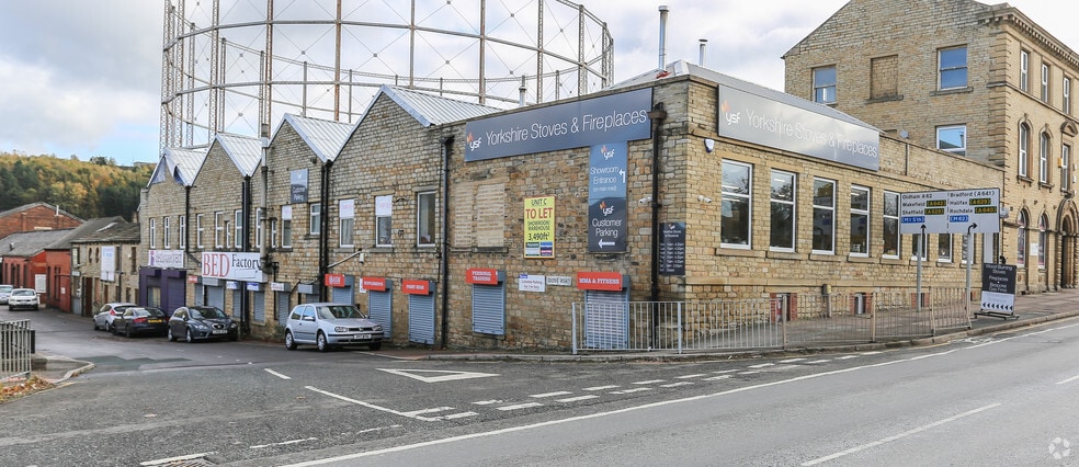 80 Leeds Rd, Huddersfield for sale - Primary Photo - Image 1 of 1