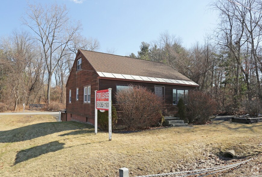 1769 Us-9, Clifton Park, NY for sale - Primary Photo - Image 1 of 1