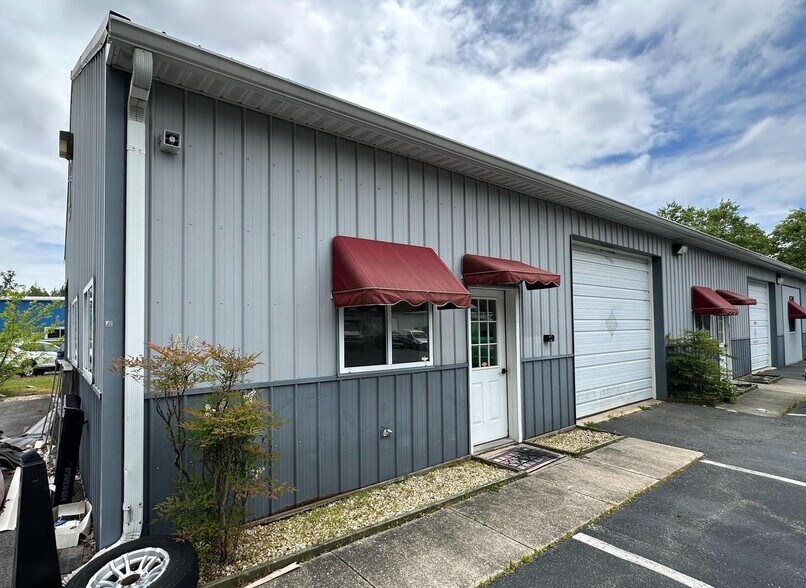 29523 Canvasback Dr, Easton, MD for sale - Building Photo - Image 1 of 1