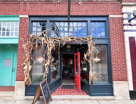 664-668 N High St, Columbus OH - Bar