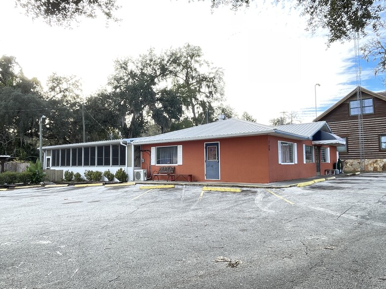 736 E Hathaway Ave, Bronson, FL for sale - Building Photo - Image 2 of 9