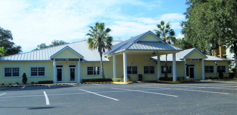 4450 E Fletcher Ave, Tampa, FL for sale - Building Photo - Image 1 of 1