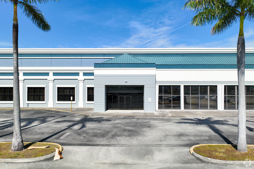 1313 NW 167th St, Miami, FL for sale - Building Photo - Image 2 of 45