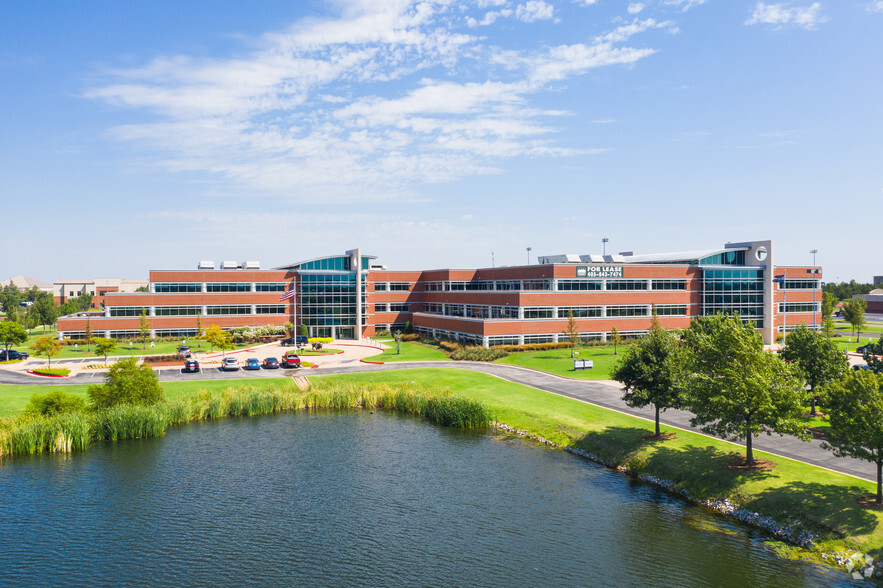 14101-14201 Wireless Way, Oklahoma City, OK for sale - Building Photo - Image 1 of 1