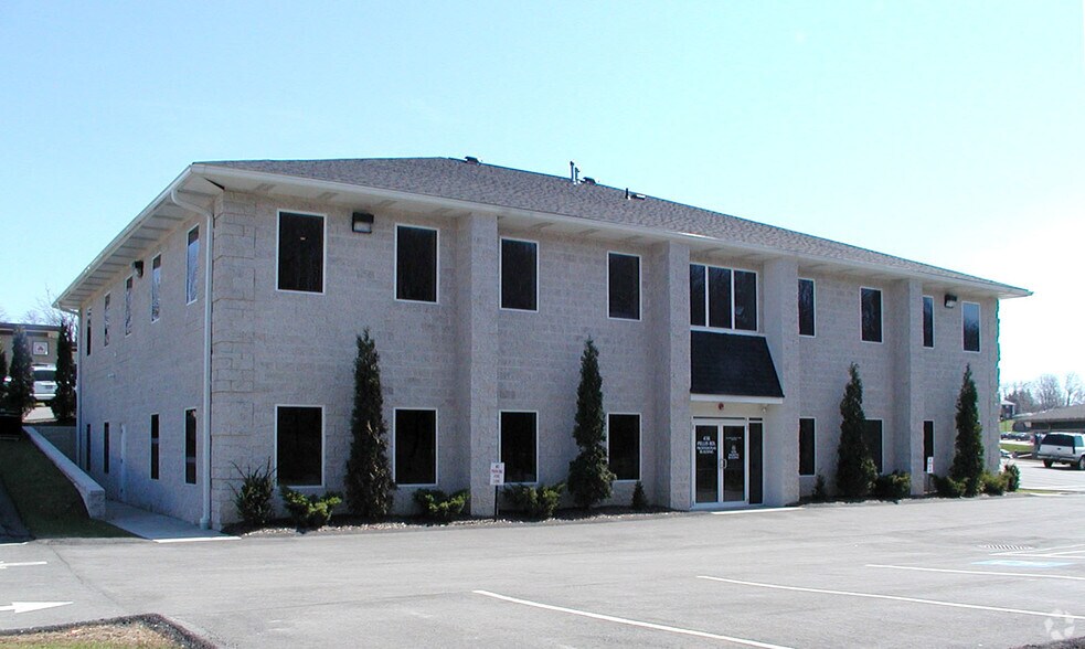 438 Pellis Rd, Greensburg, PA 15601