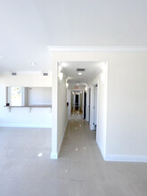 2390 NW 7th St, Miami, FL for sale Interior Photo- Image 2 of 7