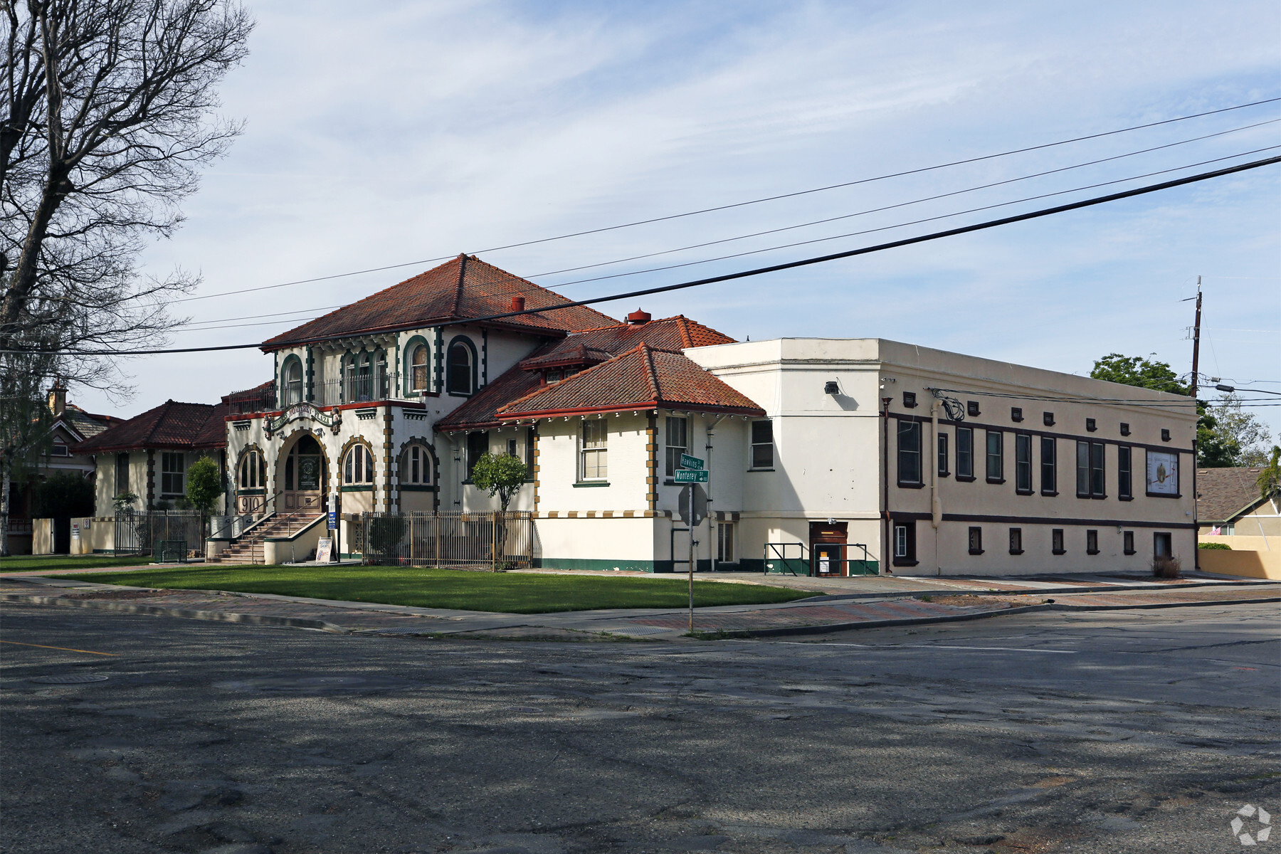 valley plaza hollister