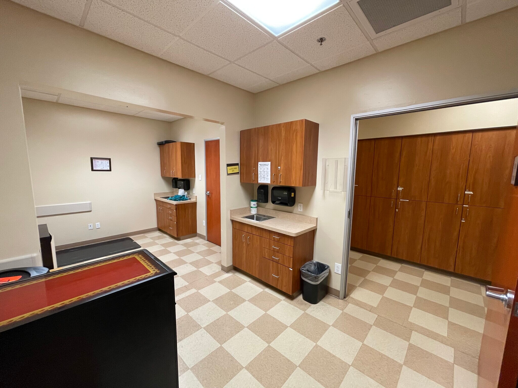 9900 Stockdale Hwy, Bakersfield, CA 93311 River Walk Medical Arts