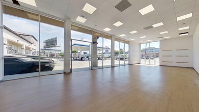 3411 W Florence Ave, Los Angeles, CA for lease Building Photo- Image 2 of 24