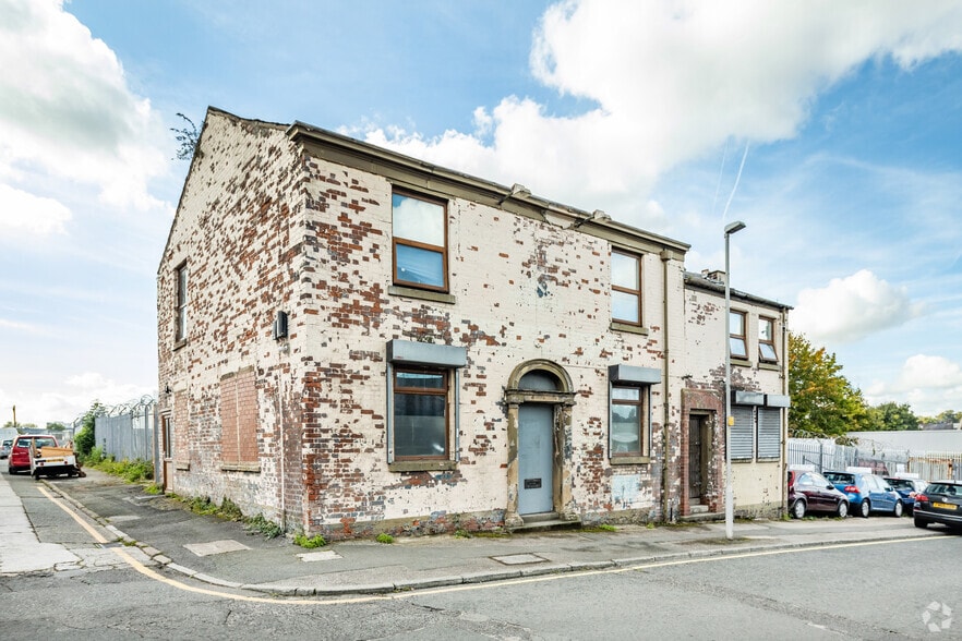 Kent St, Preston for sale - Primary Photo - Image 1 of 1