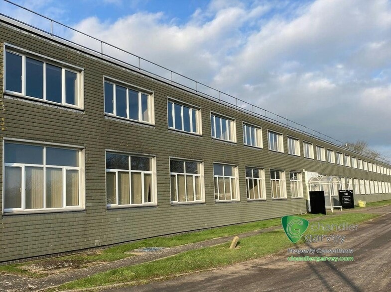 Westcott Venture Park, Westcott for lease - Building Photo - Image 1 of 14