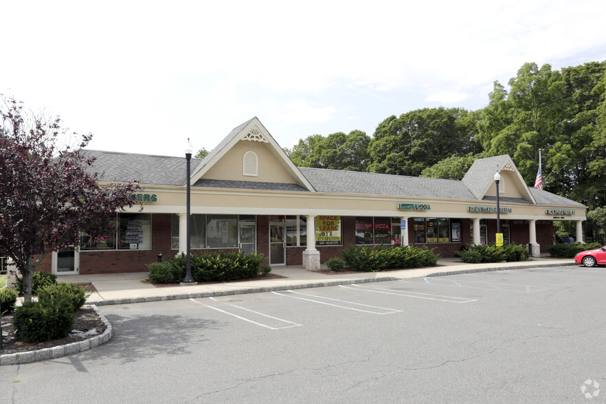 389 Dover Chester Rd, Randolph, NJ for lease - Primary Photo - Image 1 of 21