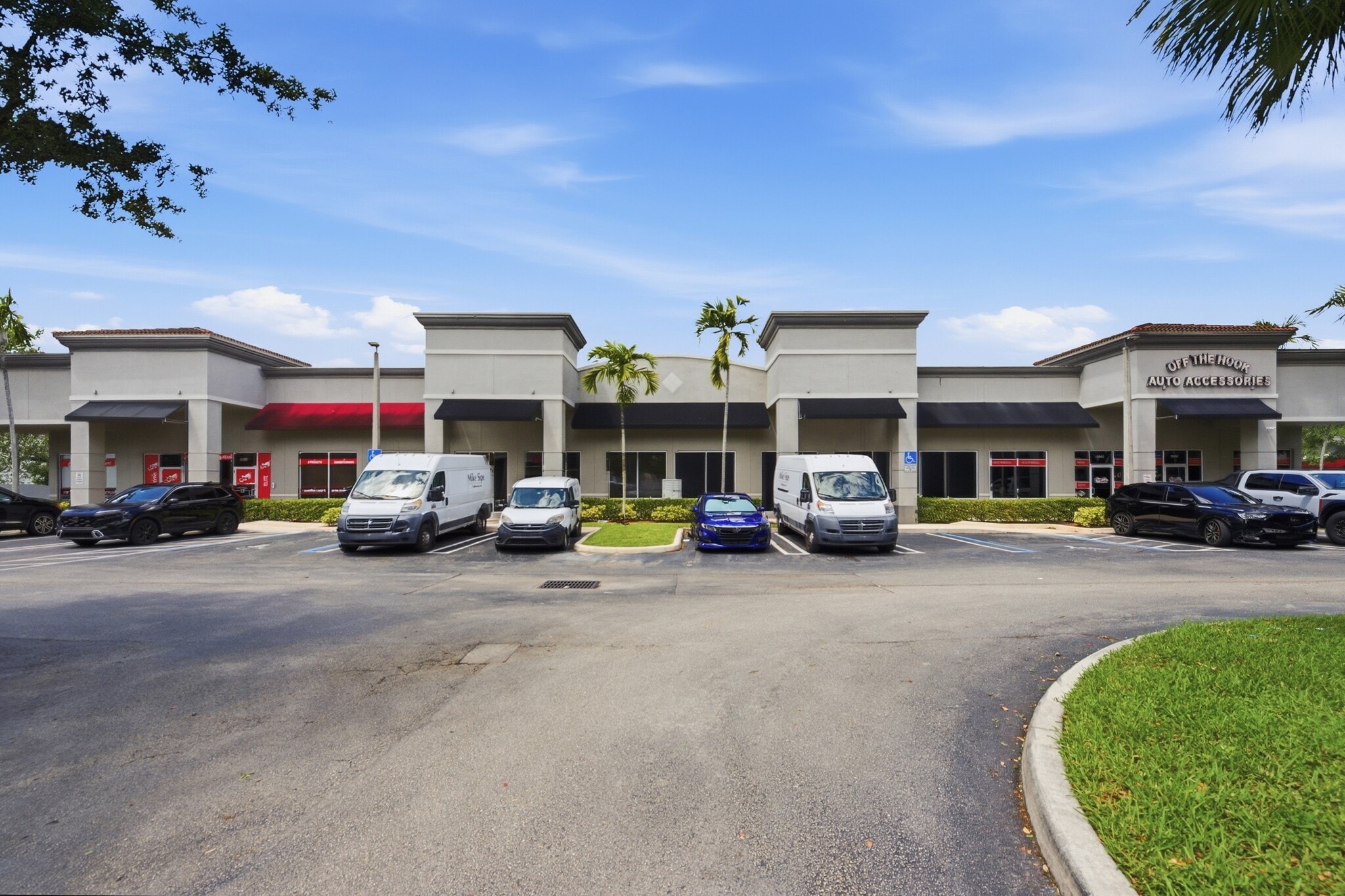 4644 Coral Ridge Dr, Coral Springs, FL for lease Building Photo- Image 1 of 28