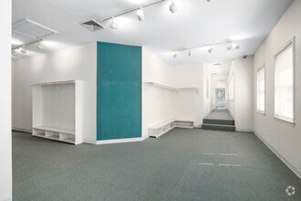 1041 Sterling Rd, Herndon, VA for lease Interior Photo- Image 2 of 4