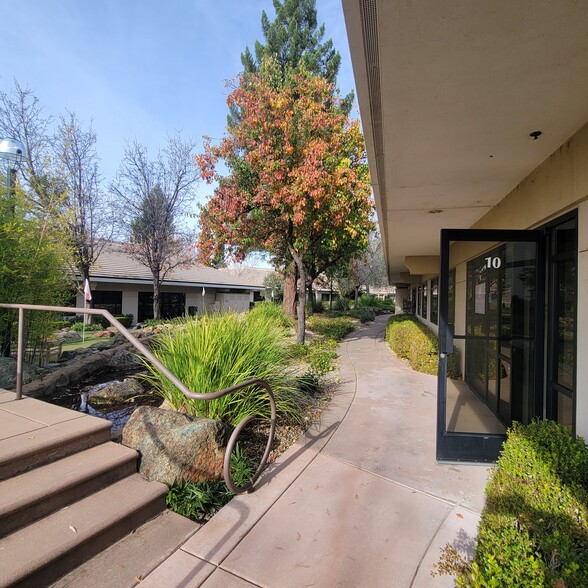 1162 Suncast Ln, El Dorado Hills, CA for lease - Building Photo - Image 3 of 3