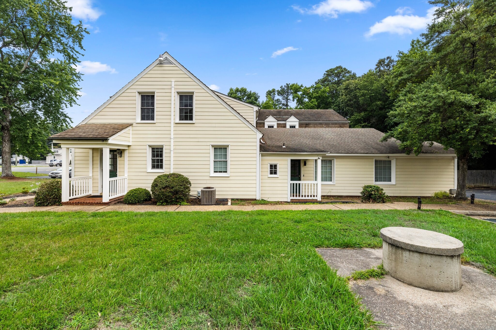 8900 Three Chopt Rd, Richmond, VA 23229 Office for Sale