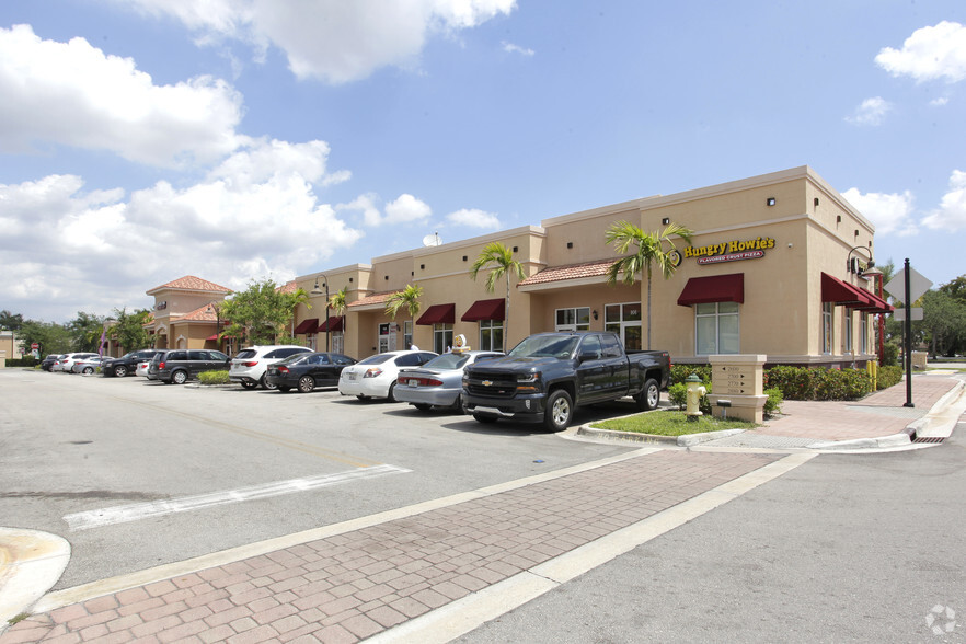 2600 S University Dr, Miramar, FL for lease - Building Photo - Image 1 of 10