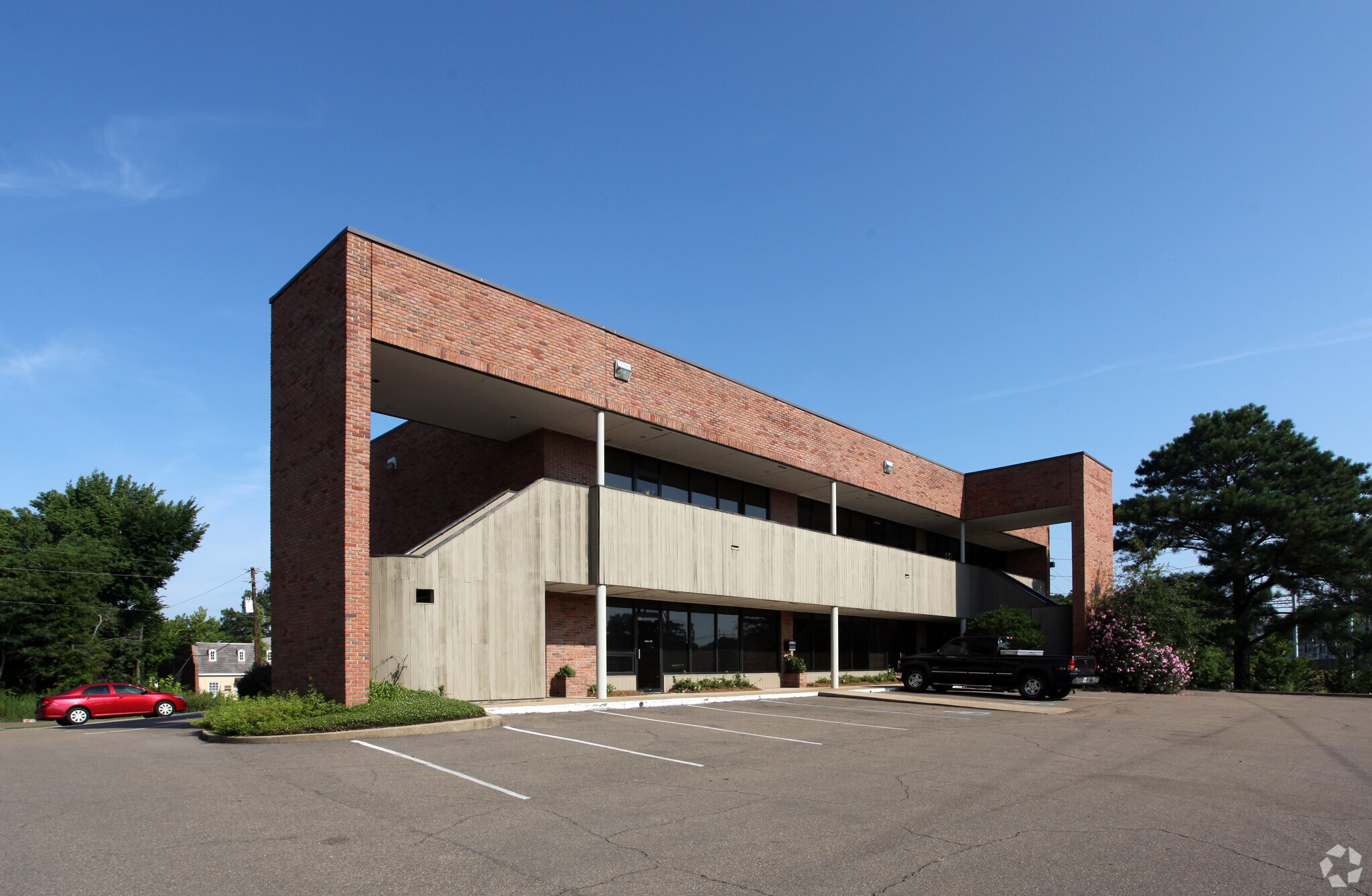 2660 Ridgewood Rd, Jackson, MS for sale Primary Photo- Image 1 of 1