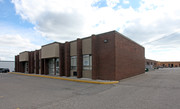 595 Wentworth St E, Oshawa ON - Warehouse