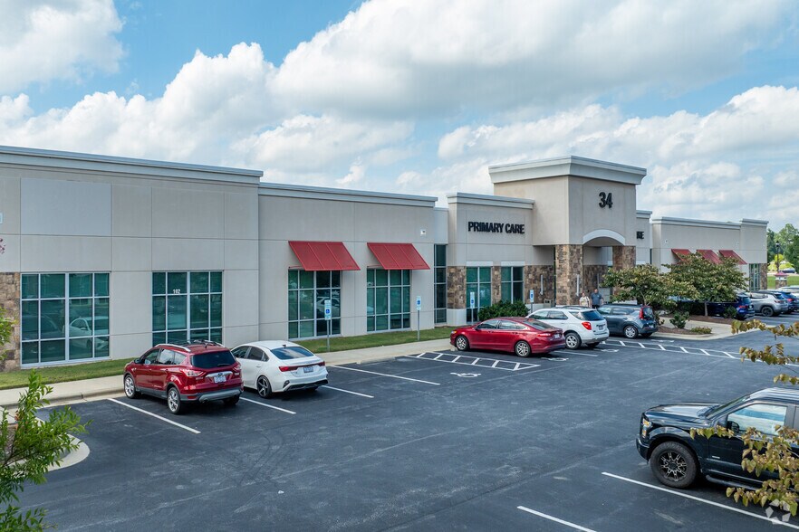 34 Healthpark Way, Clayton, NC for sale - Primary Photo - Image 1 of 1