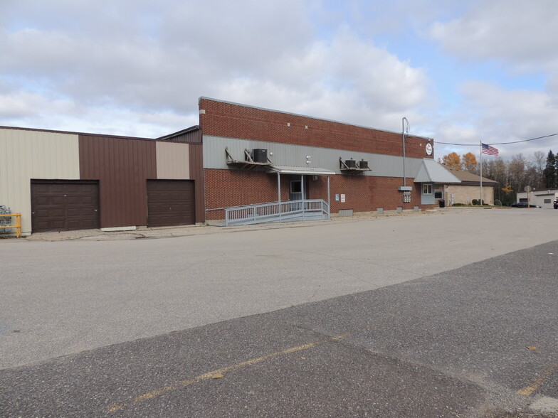 703 Main St, Wausaukee, WI for sale - Building Photo - Image 3 of 9