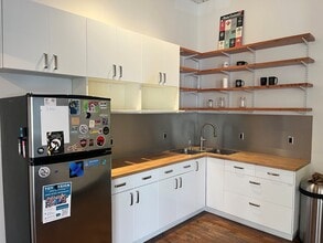 805 Front St, Santa Cruz, CA for sale Interior Photo- Image 2 of 5
