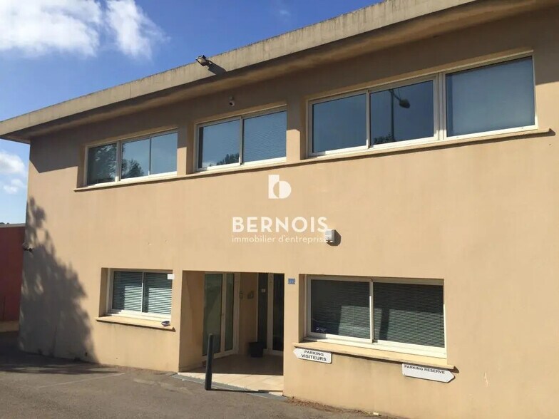Office in La Seyne-sur-Mer for lease - Building Photo - Image 1 of 5