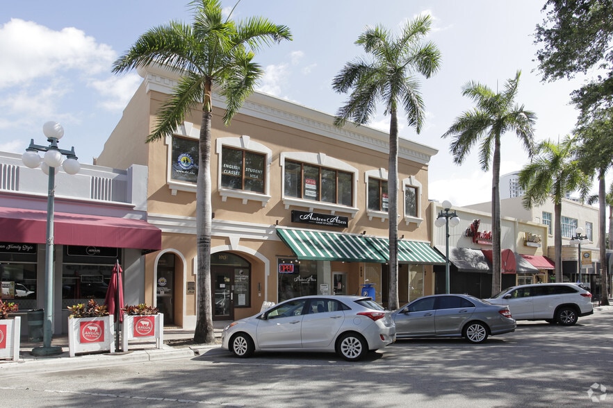 1915 Hollywood Blvd, Hollywood, FL for lease - Primary Photo - Image 1 of 3