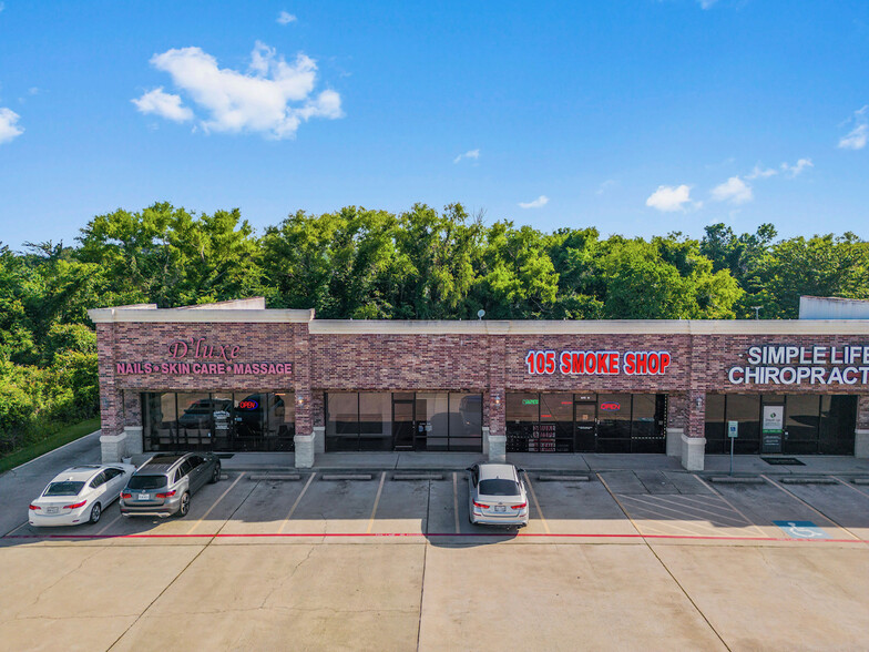 18441 Highway 105 W, Montgomery, TX for lease - Building Photo - Image 2 of 10