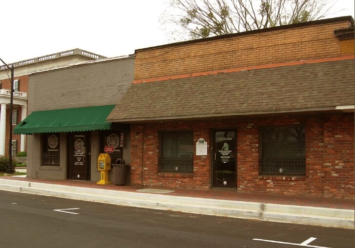 121 N Main St, Jonesboro, GA 30236 Office for Lease