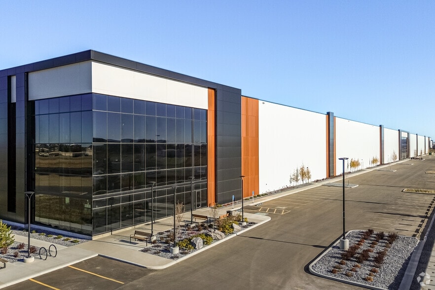 3815 8 St, Nisku, AB for lease - Primary Photo - Image 1 of 6