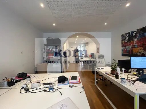 Office in Paris for lease - Building Photo - Image 3 of 9