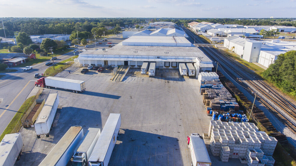 1005 Snively Ave, Winter Haven, FL for lease - Aerial - Image 2 of 8