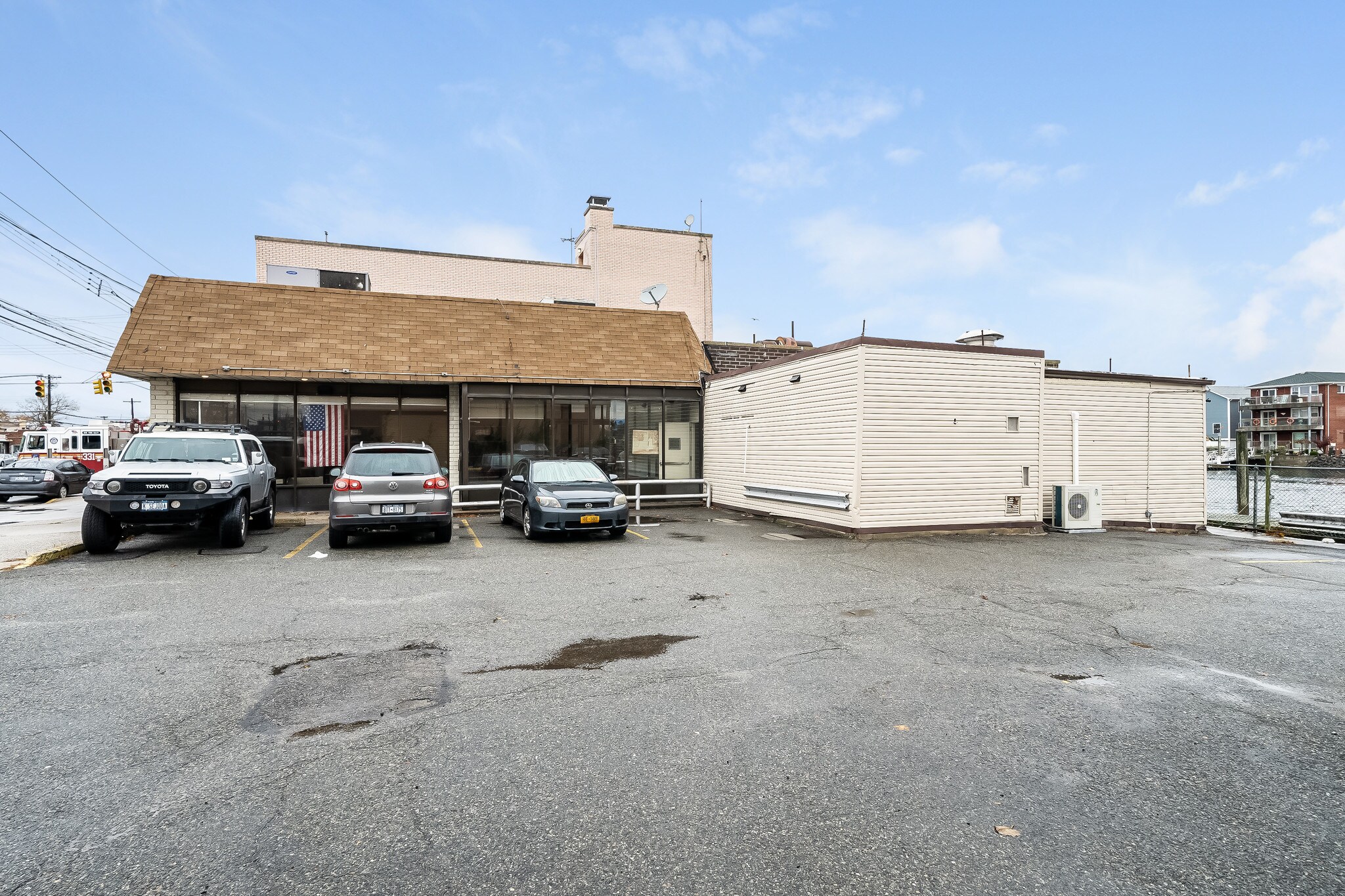 15913 Crossbay Blvd, Howard Beach, NY 11414 Retail for Lease