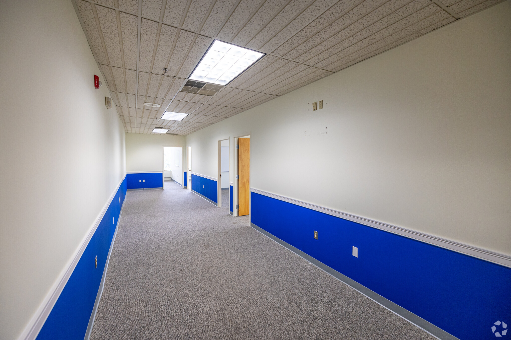 135 Beaver St, Waltham, MA for lease Interior Photo- Image 1 of 4