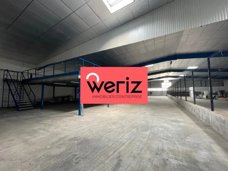 Industrial in Marseille for lease - Interior Photo - Image 2 of 9