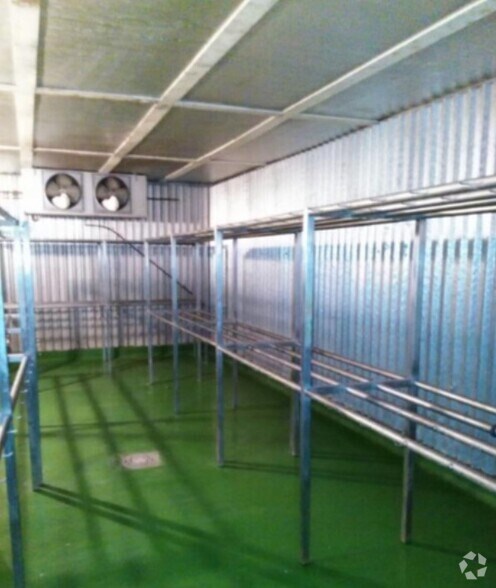 Industrial in Cuenca, Cuenca for sale - Building Photo - Image 2 of 3