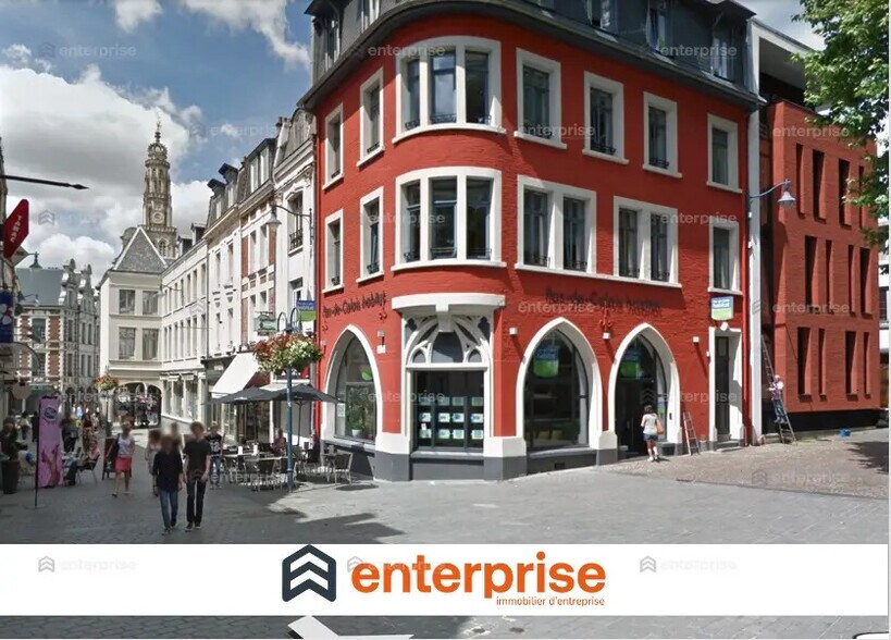 Retail in Arras for lease - Building Photo - Image 1 of 1