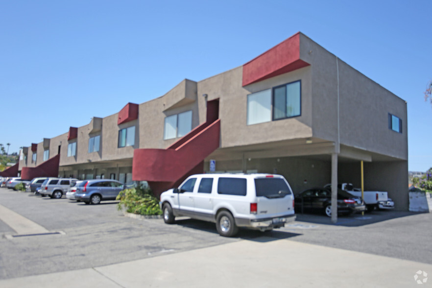 2049 Pacific Coast Hwy, Lomita, CA for lease - Building Photo - Image 2 of 6