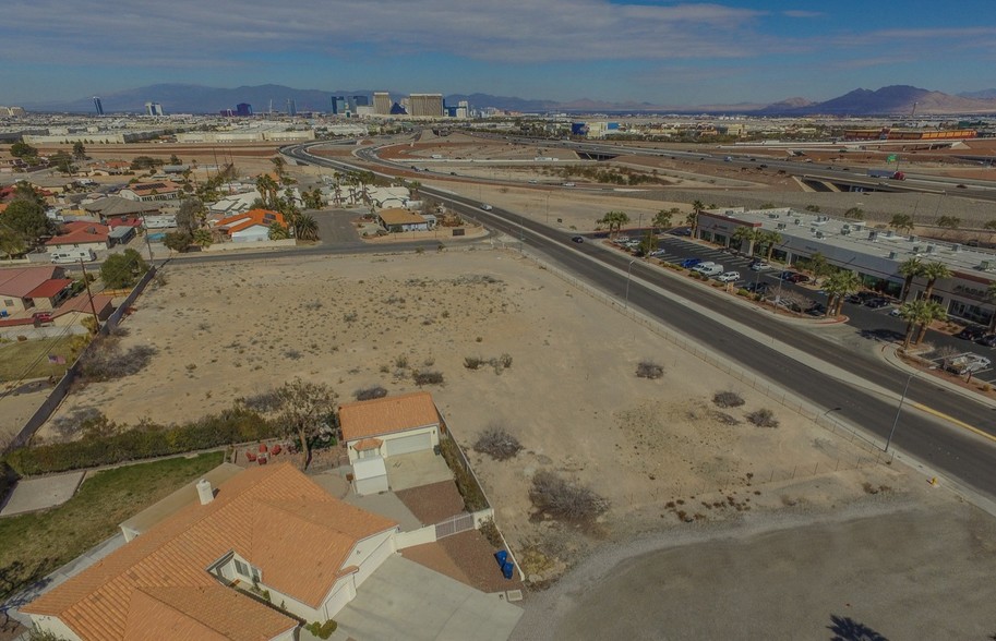 Dean Martin Dr, Las Vegas, NV for sale - Building Photo - Image 1 of 1